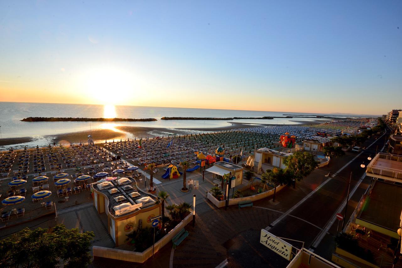 Hotel Augusta Bellaria-Igea Marina Esterno foto